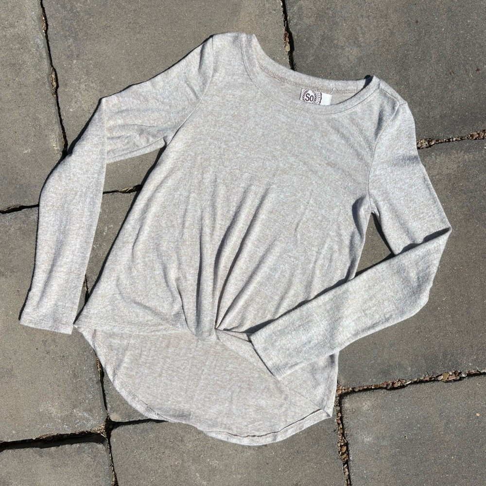 SO Women's Cream Long Sleeve Knot Top